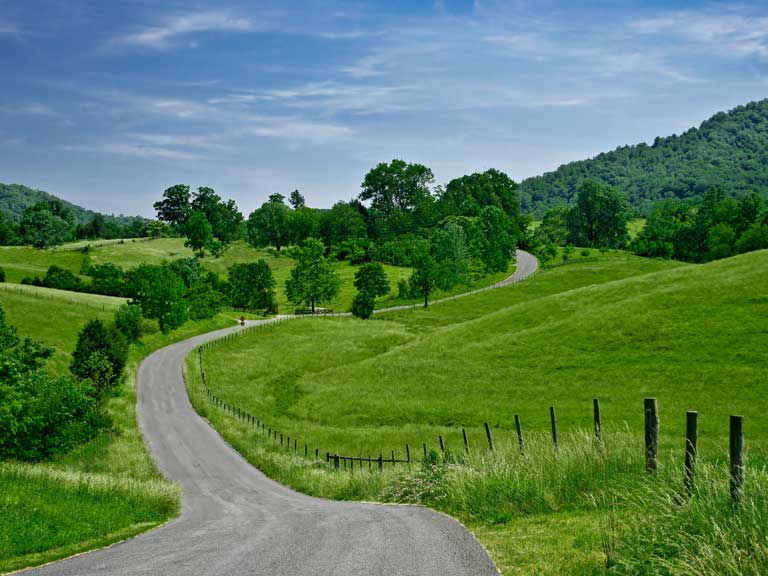 Tips for driving on country roads - Saga