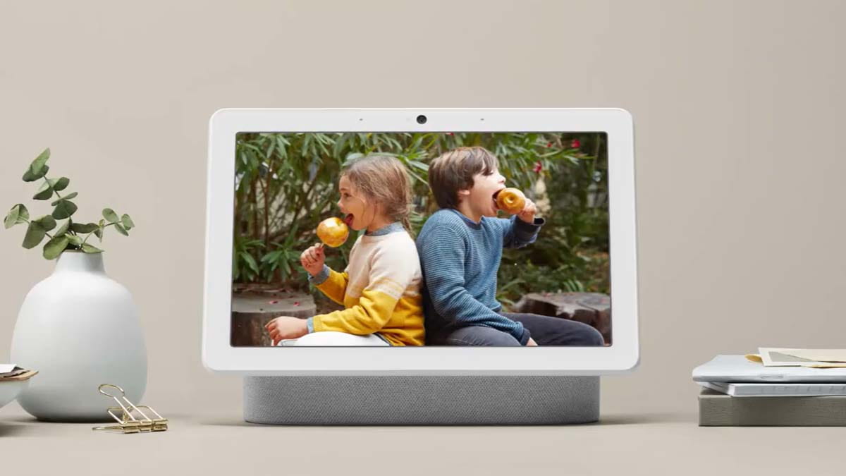 The larger Nest Hub Max can also display your photos