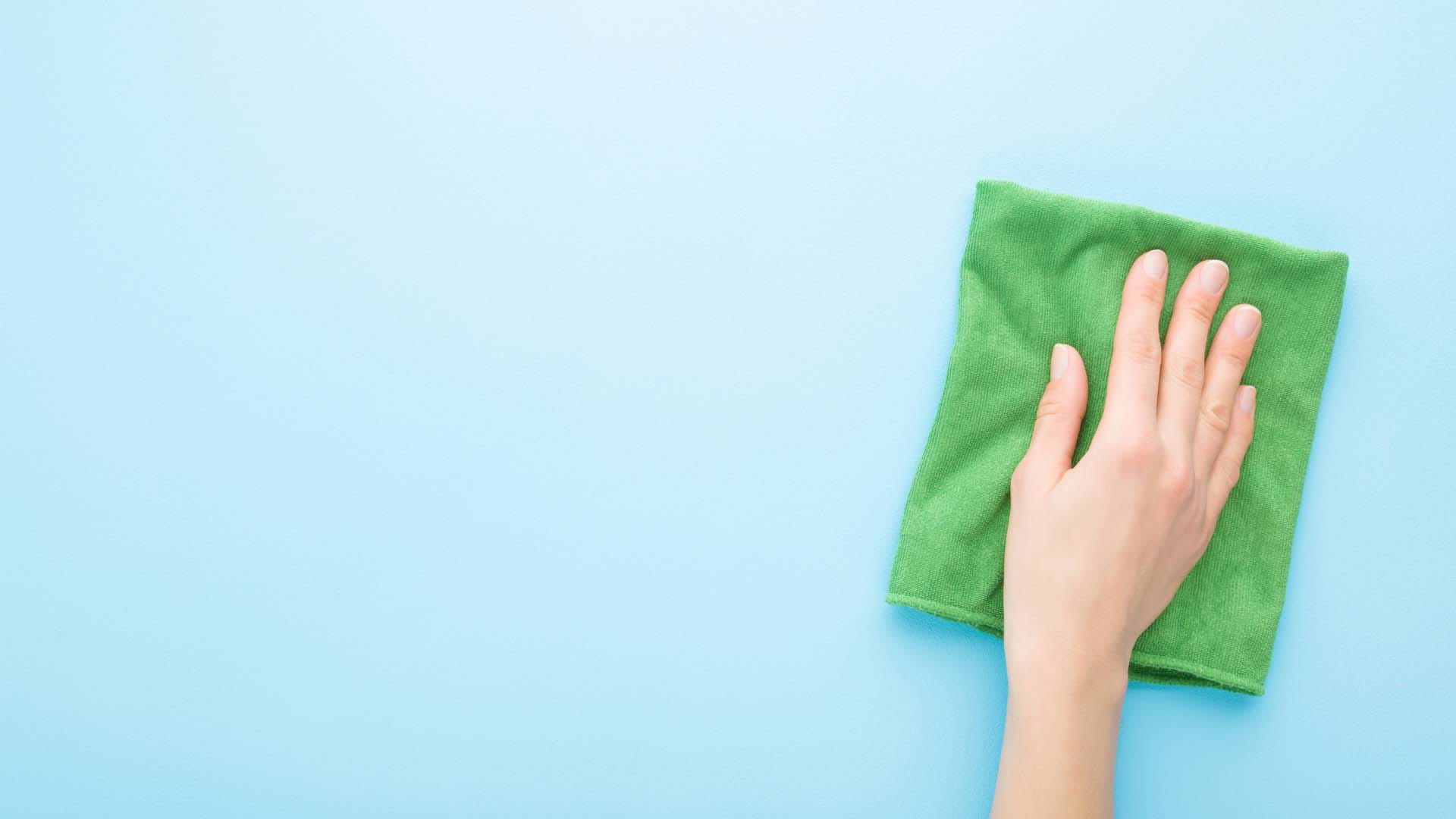 Use a circular motion or dab your walls to protect the paint