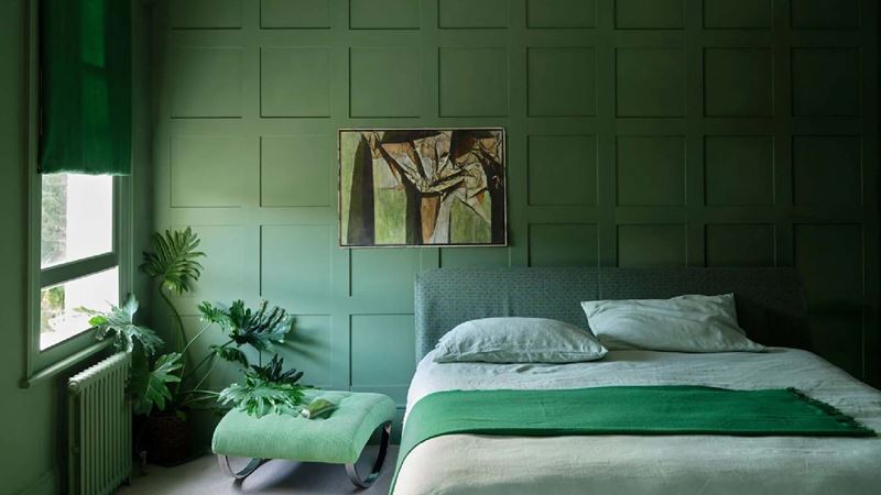 Green panelling on the walls