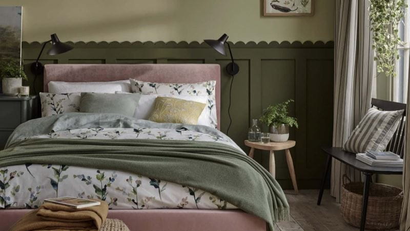 green wall panelling