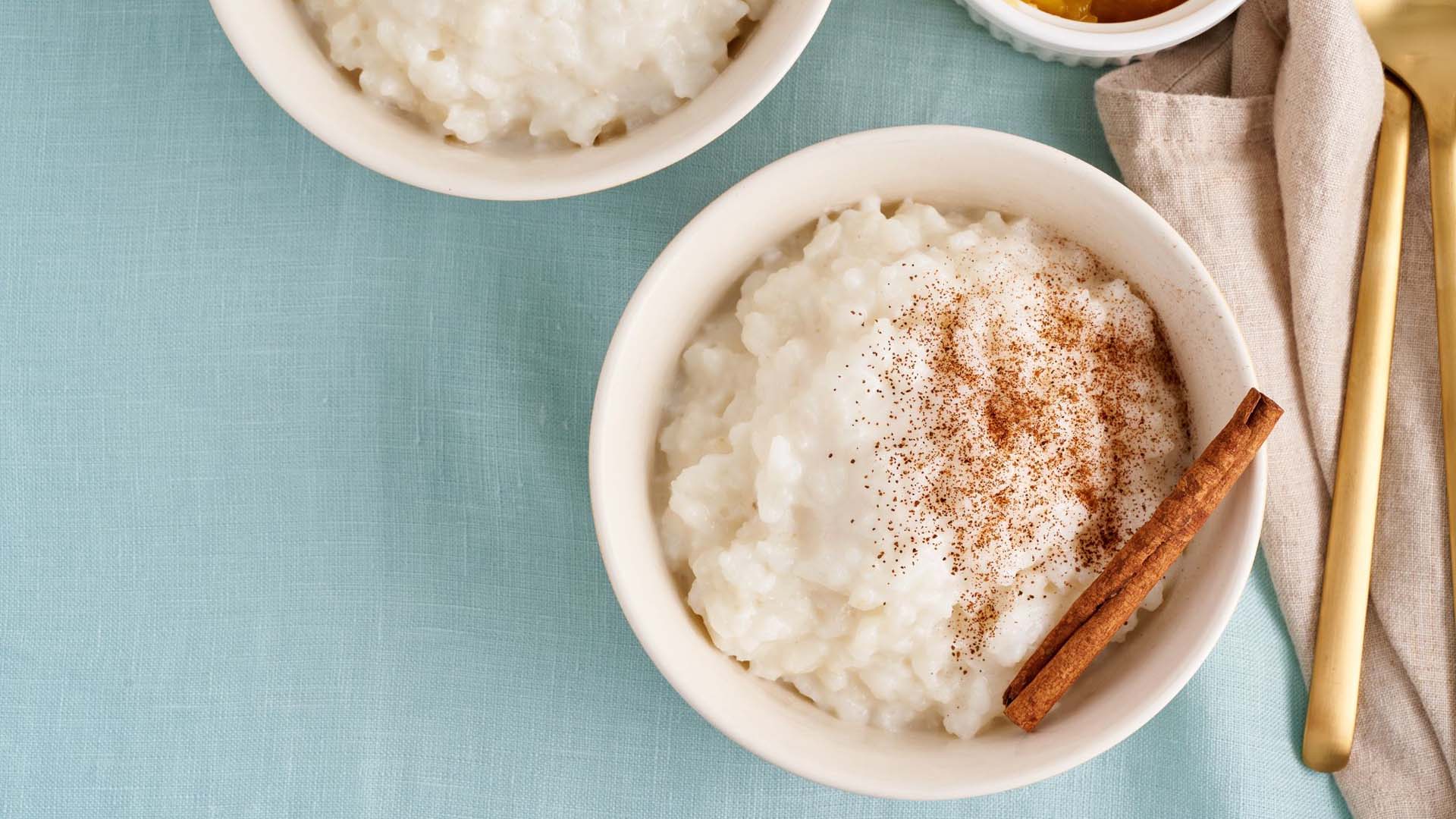 Two bowls of rice pudding