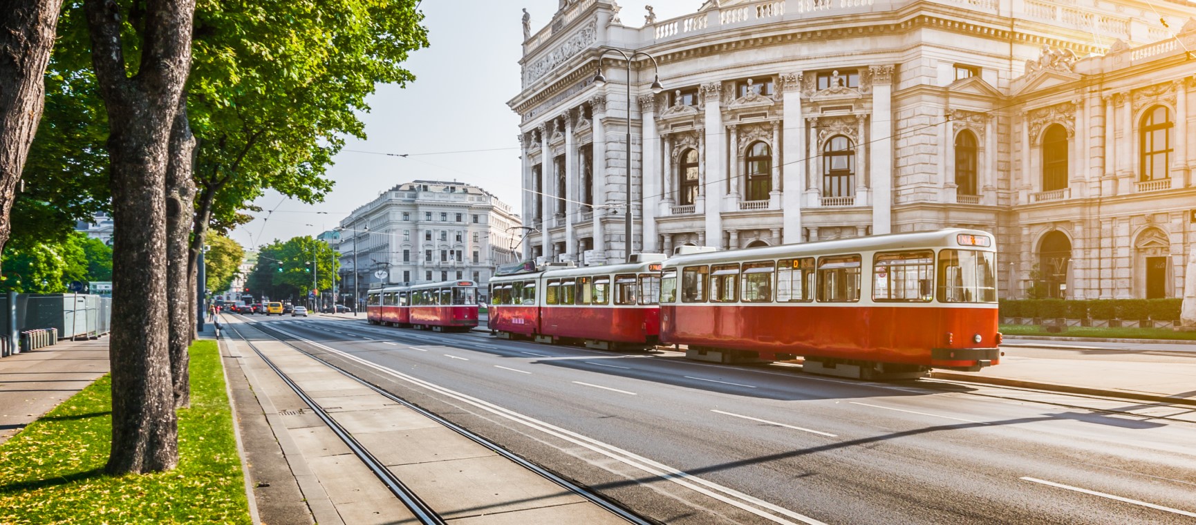 The rumbling trams on the monumental Ringstrasse boulevard | Getty/bluejayphoto