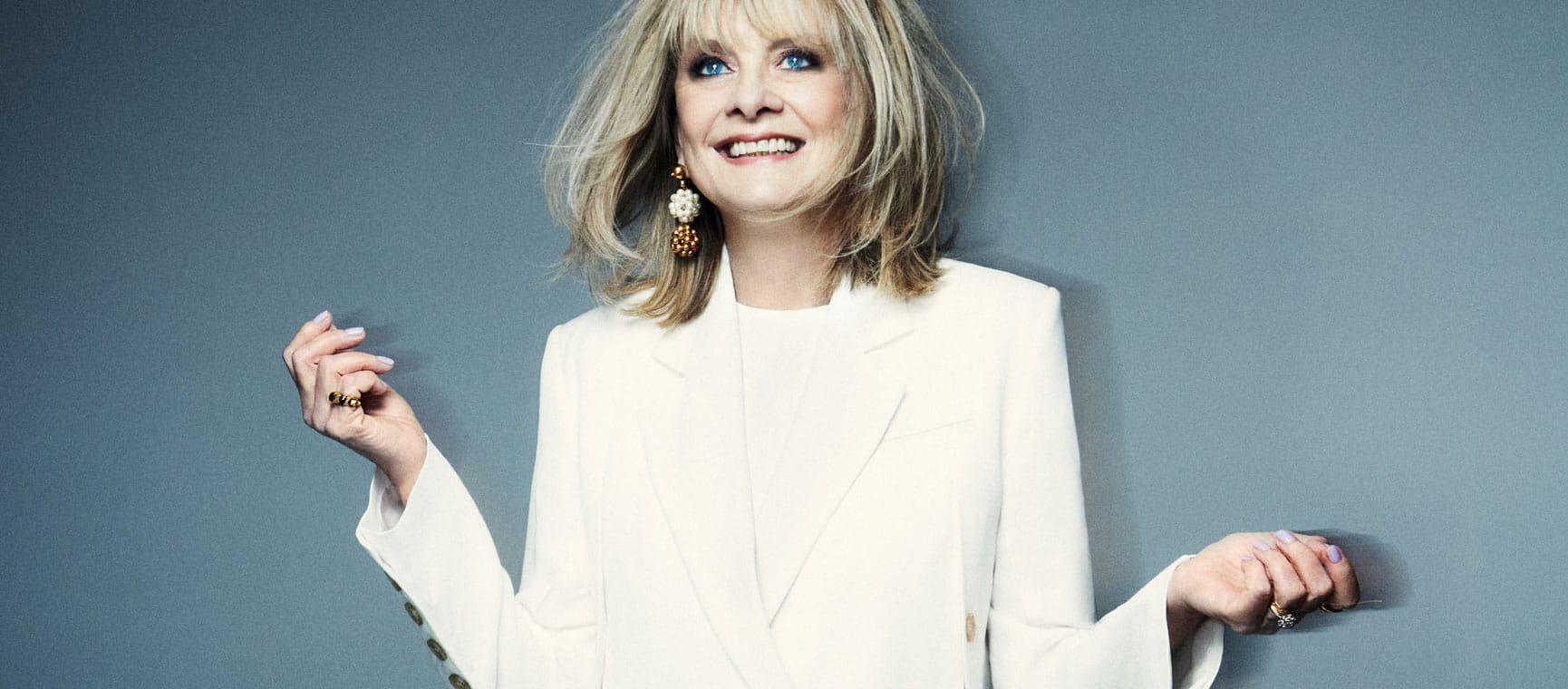 Twiggy on a photoshoot with Saga Magazine