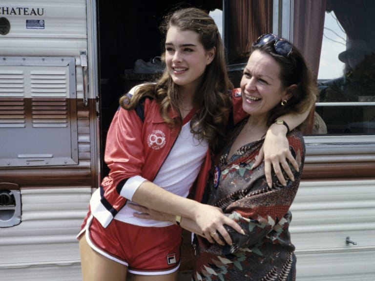 Brooke Shields with her mum Teri in 1979