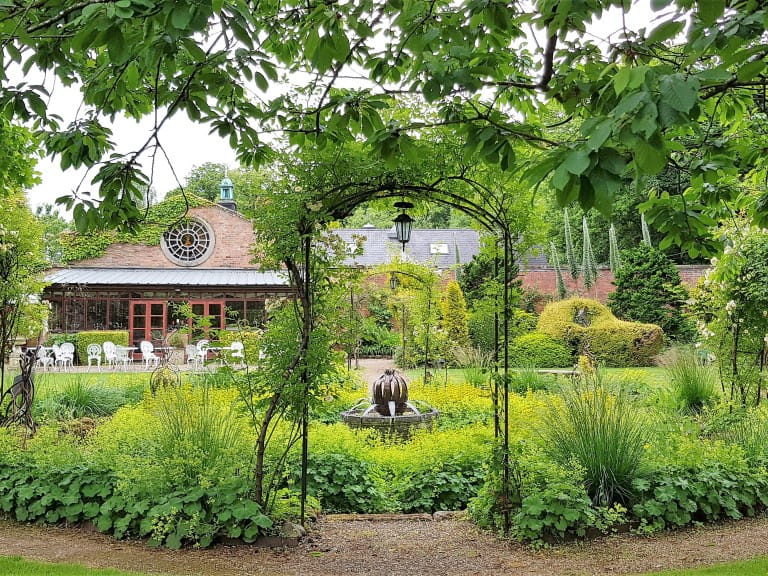Poulton Hall gardens