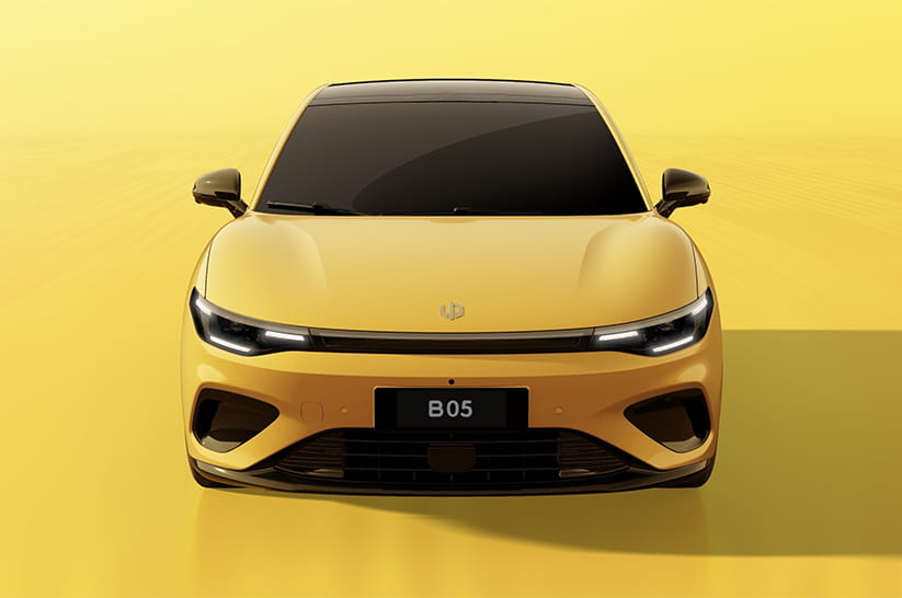 A bright yellow Leapmotor B05