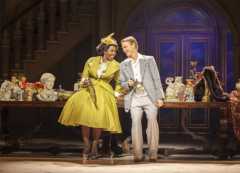Carly Mercedes Dyer (Liz Imbrie) & Freddie Fox (Mike Connor)